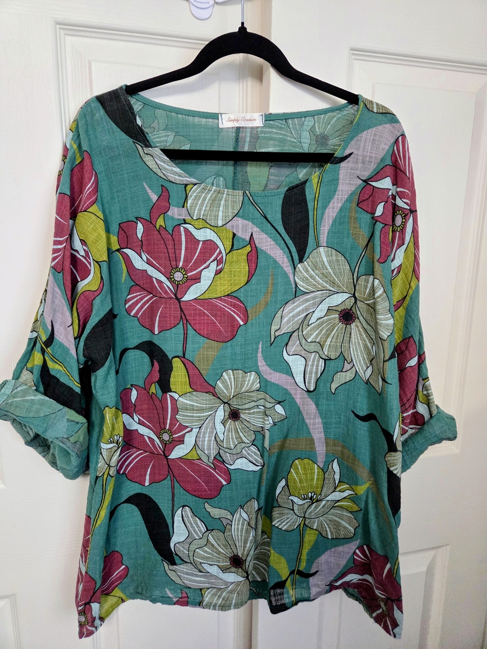 Simply Couture Teal Floral Scoop-Neck Tunic with Pink Blooms
